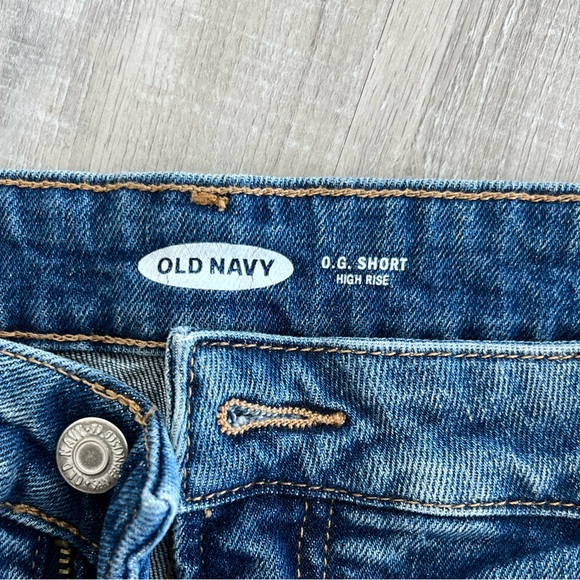 Old Navy Denim OG High Rise Short - Picture 3 of 4